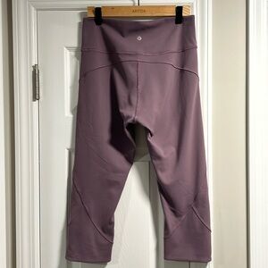 Lululemon in movement crop 🍇